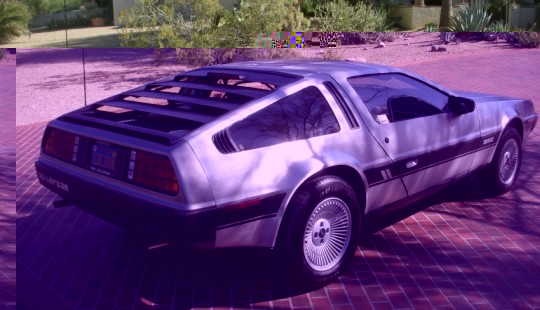 81DeLorean-12