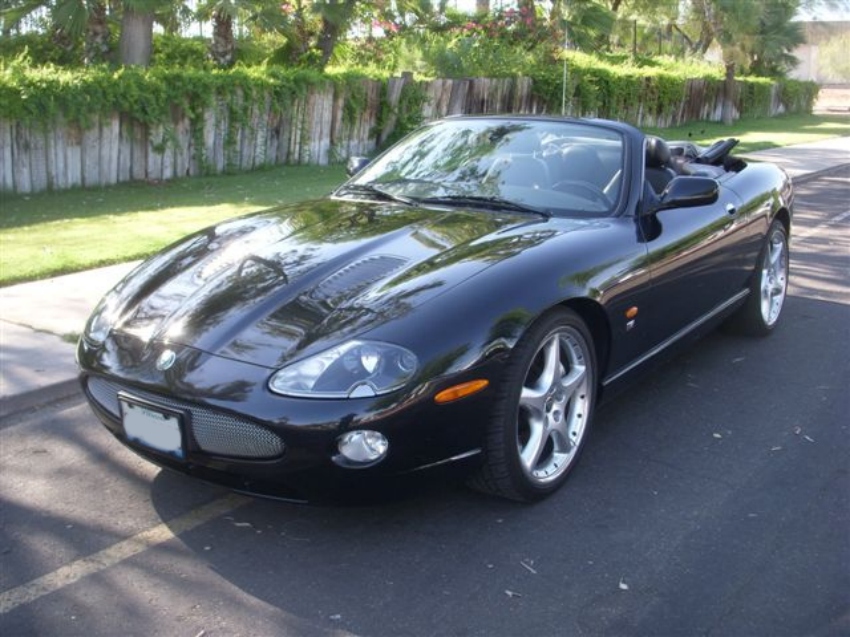 2005 Jaguar XKR Convertible image