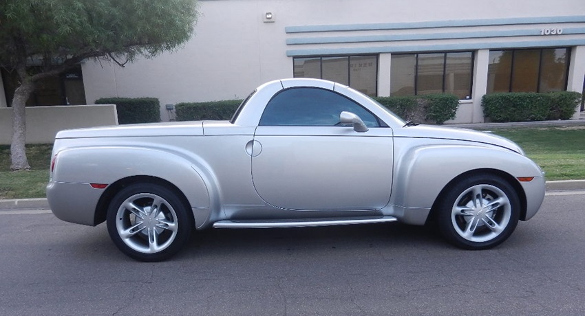 2004 Chevrolet SSR image