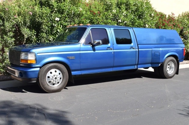 1995 Ford F-350 Long-bed Crew Cab Dually image