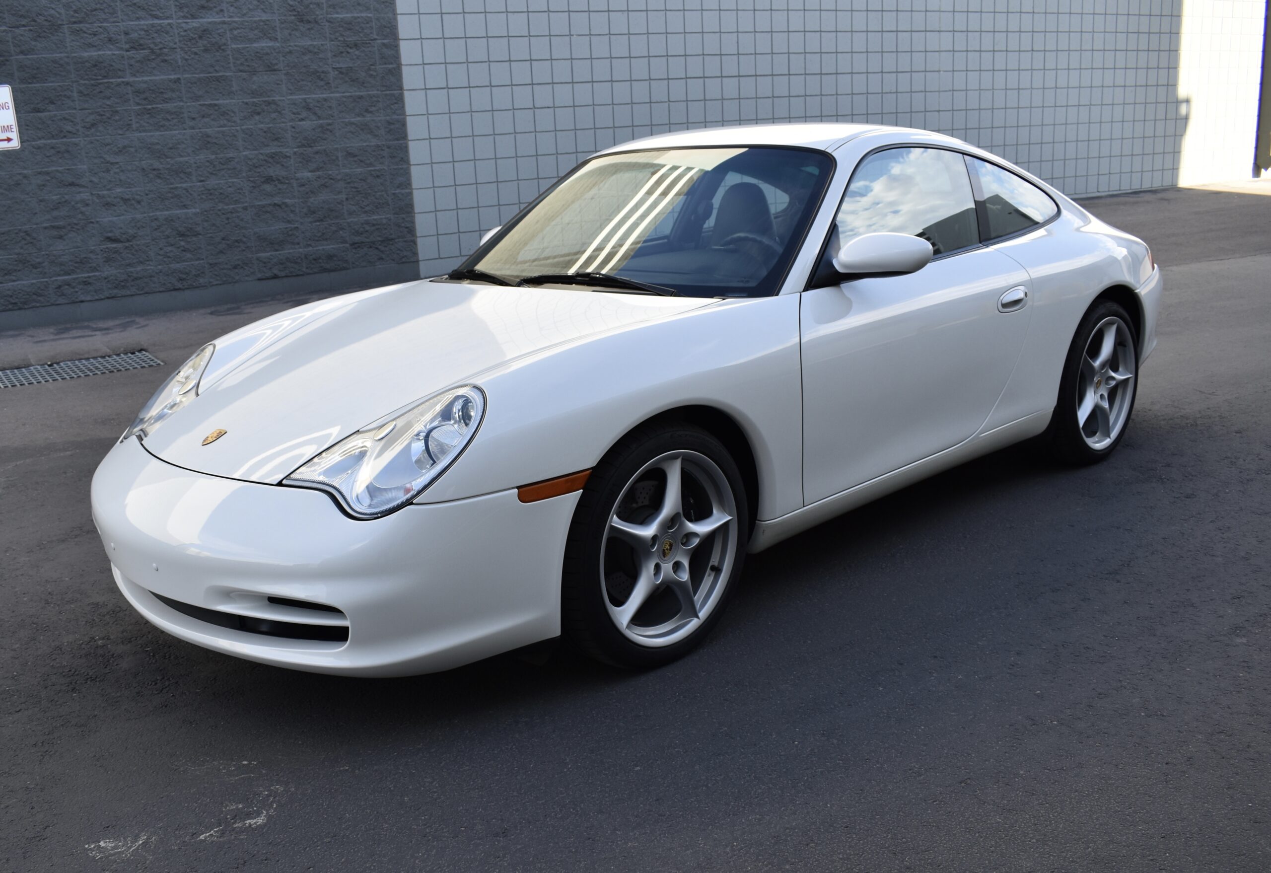 2003 Porsche 911 Coupe, 6 speed image