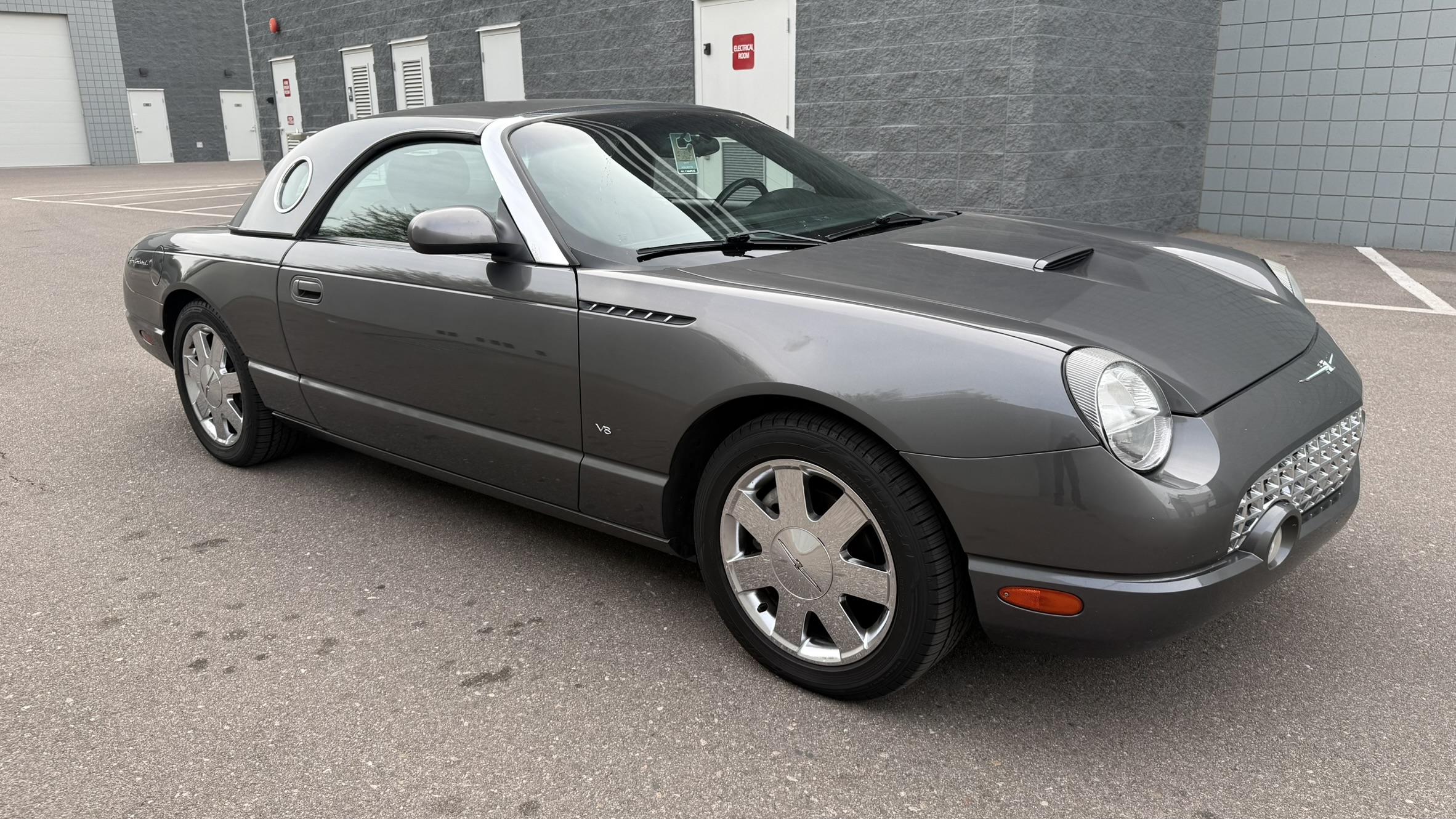 2003 Ford Thunderbird Convertible image