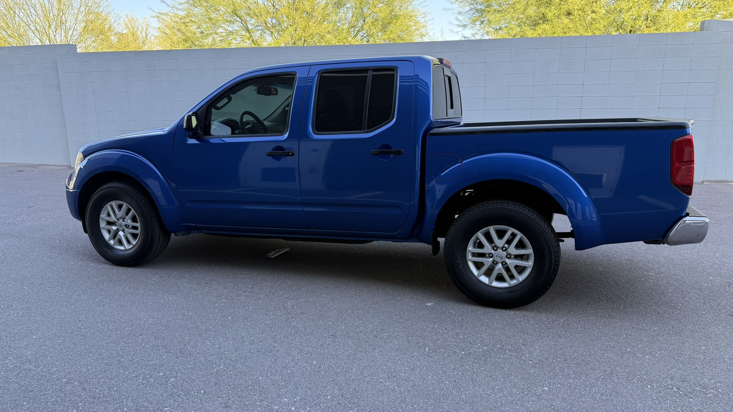 For Sale: 2014 Nissan Frontier SV image