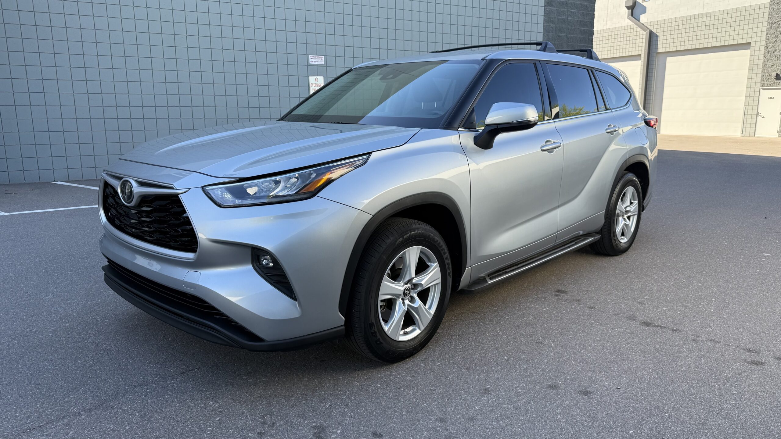 For Sale: 2020 Toyota Highlander LE image