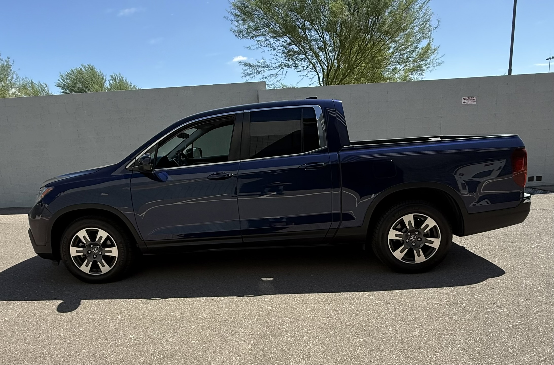 For Sale: 2018 Honda Ridgeline RTL in Premium Condition image